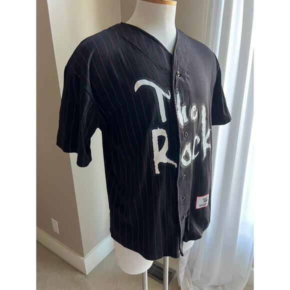 VTG WWF 1999 The Rock WWF Wrestling Button Up Baseball jersey size 48L (L) - Picture 2 of 4